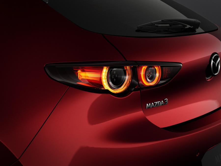 Детали экстерьера Mazda3 Hatchback 2019 года  (NA) (фото 7 из 61)